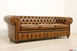 3-seater brown vintage leather Chesterfield sofa