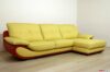 Modernes Ledersofa mit gelber und roter Halbinsel