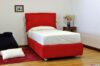 Bett mit Schleifen
