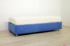 Einzelbett mit Rollen aus hellblauer Mikrofaser