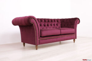 Chesterfield-Sofa aus Samt mit hohen Füßen