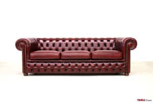 Chesterfield Club Sofa in rotem Leder