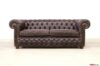 Vintage dunkelbraun Leder Chesterfield Club Sofa mit gealterten Messing Nägel