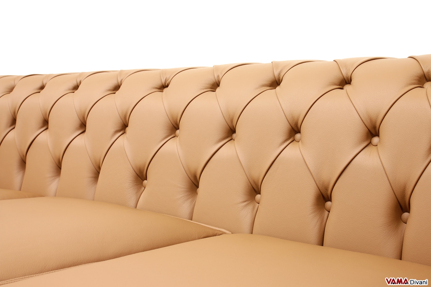 Rückenlehne mit Capitonné-Heftung des 3-Sitzer Chesterfield Sofas