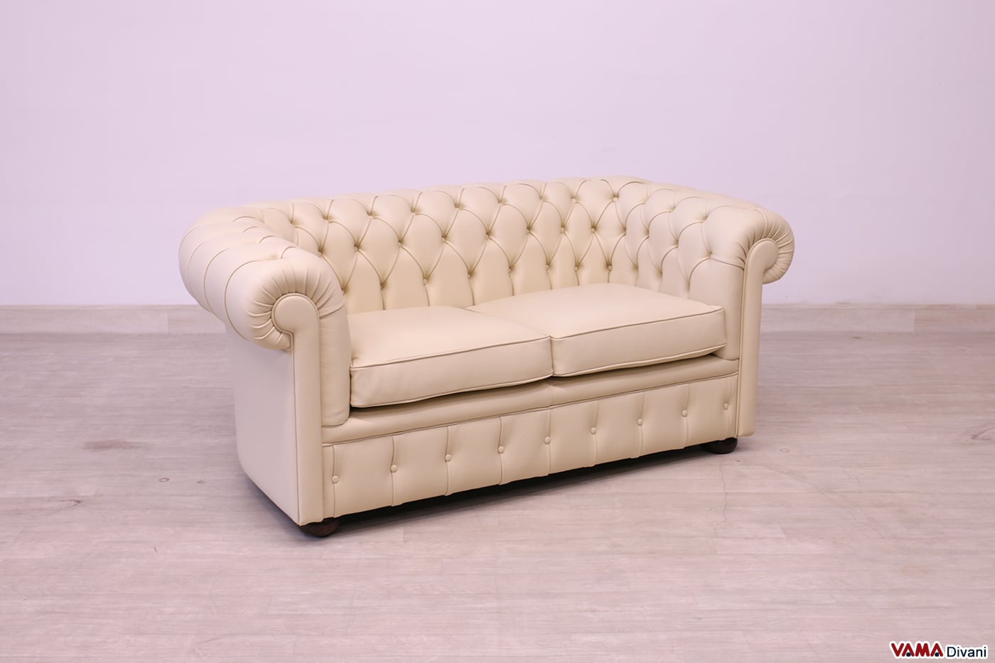 2-Sitzer Chesterfield Sofa in Beige