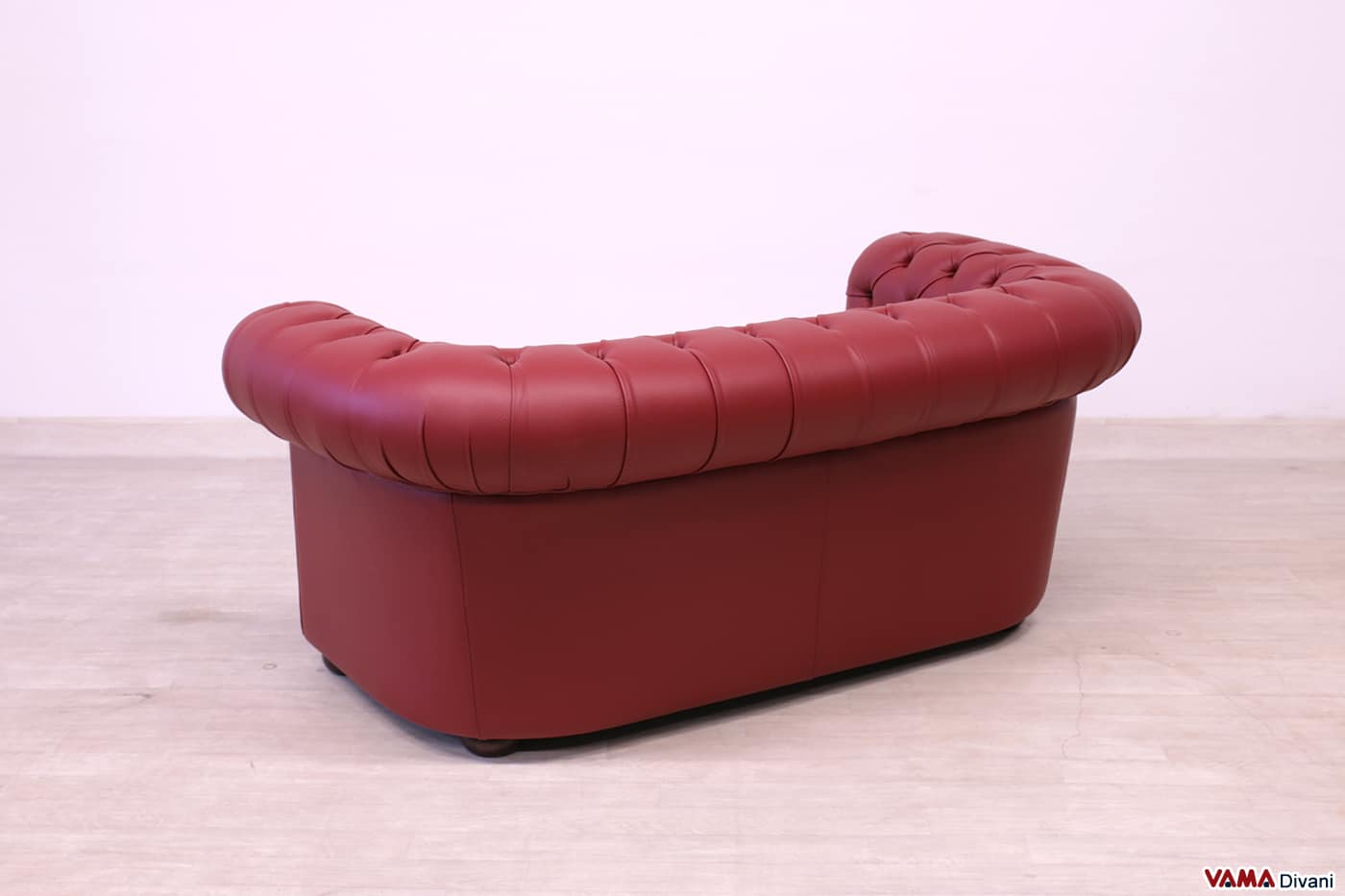 Rückseite 2-Sitzer Chesterfield Sofa bordeauxrotes Dickleder